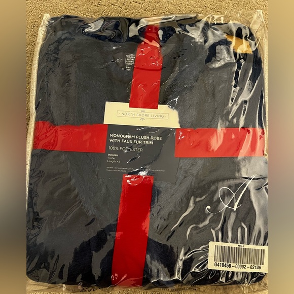 north shore living monogram plush robe with faux fur trim - Picture 1 of 2